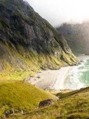 The Undefeated Son-i